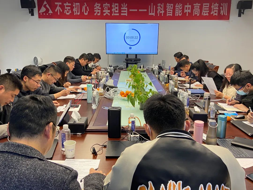 ǿ������ ������Ӯ