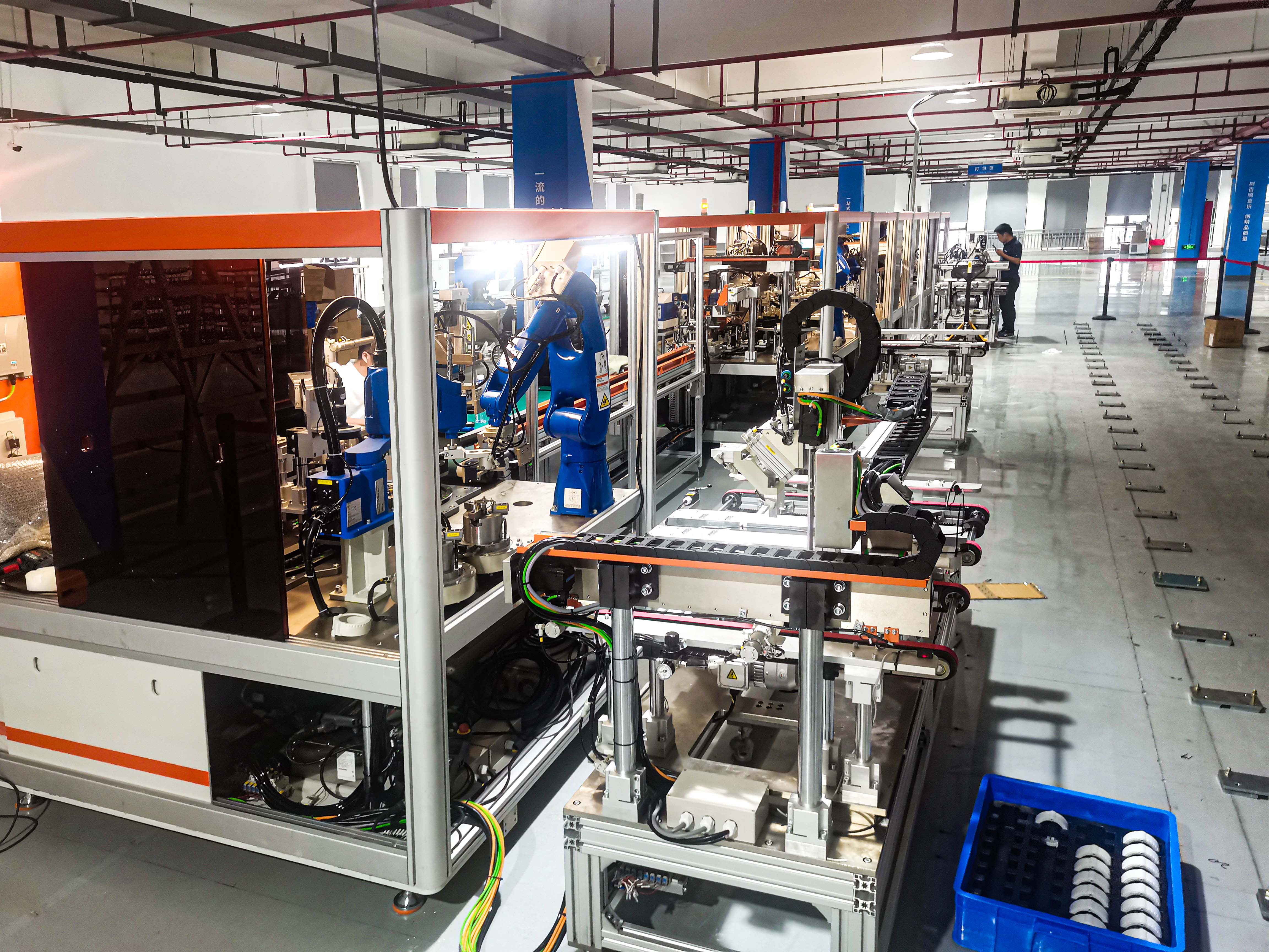 (�Ǳ�)װ���Զ���ˮ��